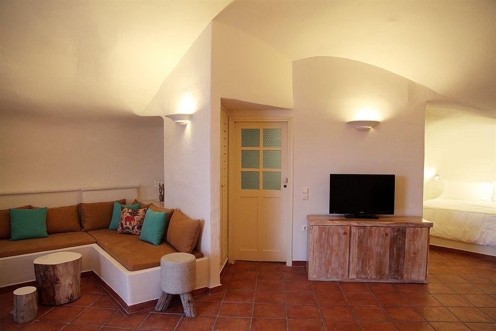 Hostel 16 Oia Zewnętrze zdjęcie
