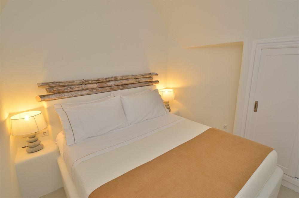 Hostel 16 Oia Zewnętrze zdjęcie