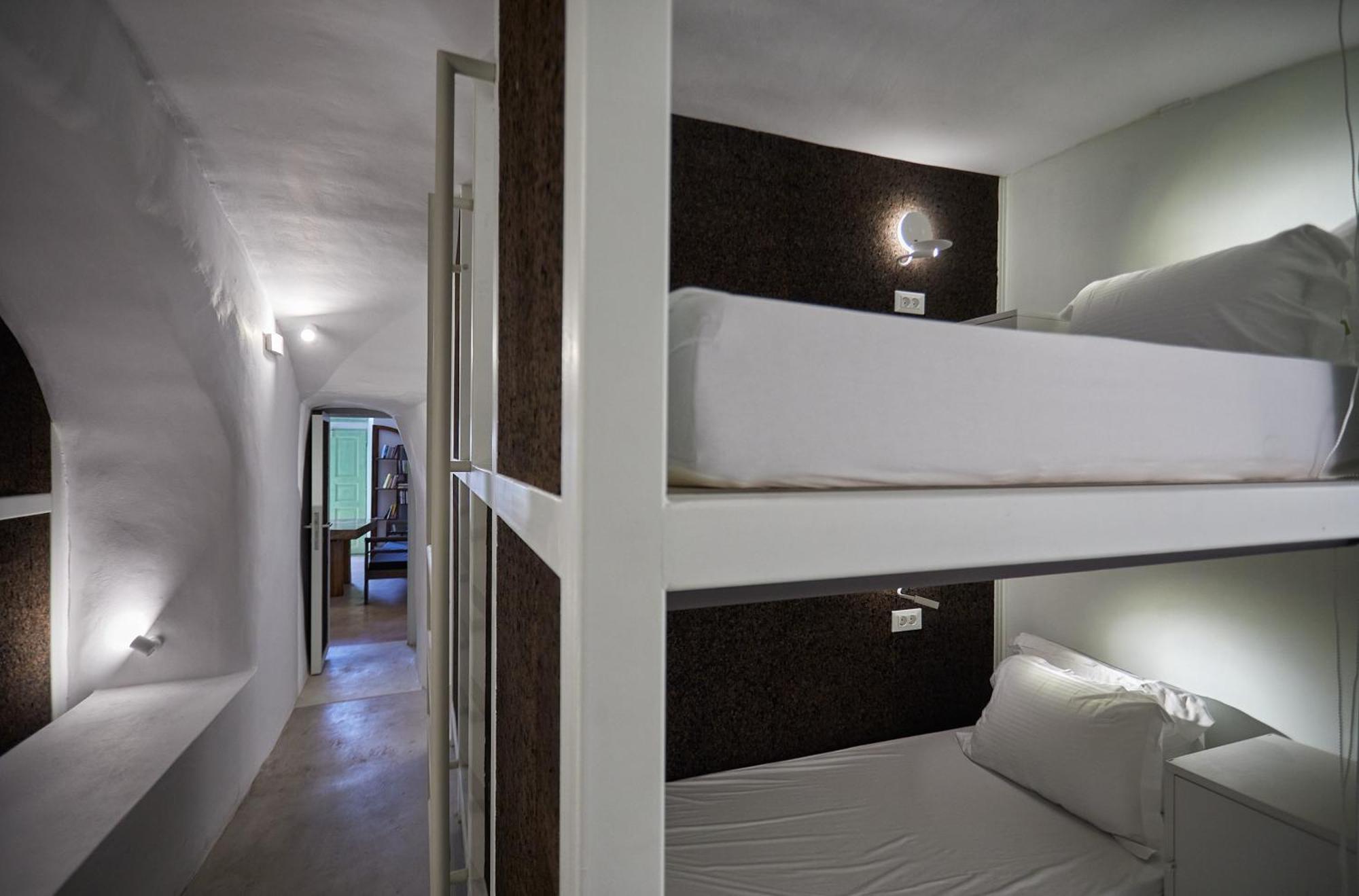 Hostel 16 Oia Zewnętrze zdjęcie