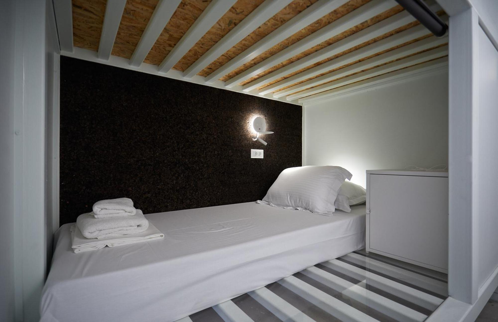 Hostel 16 Oia Zewnętrze zdjęcie
