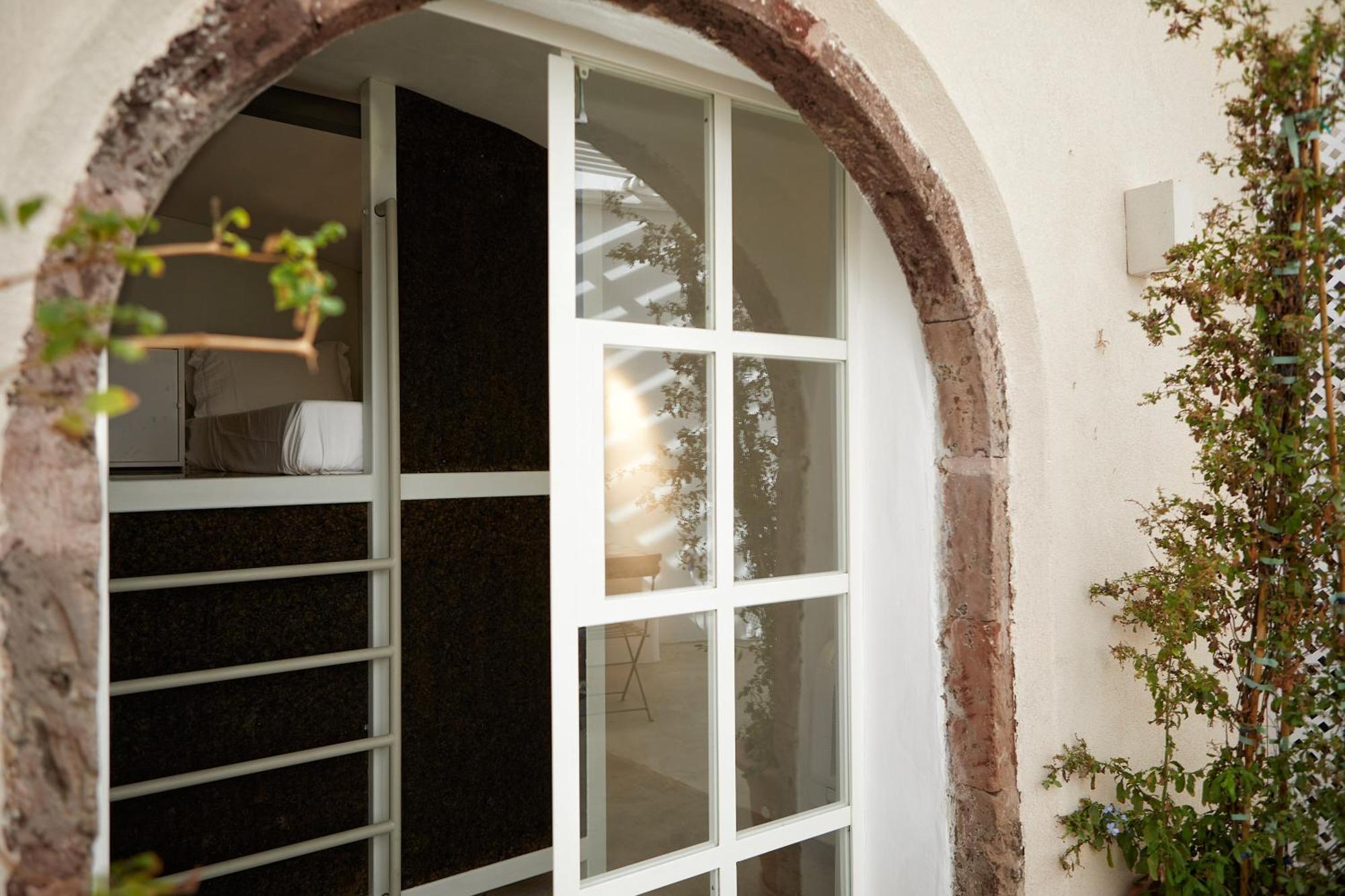 Hostel 16 Oia Zewnętrze zdjęcie