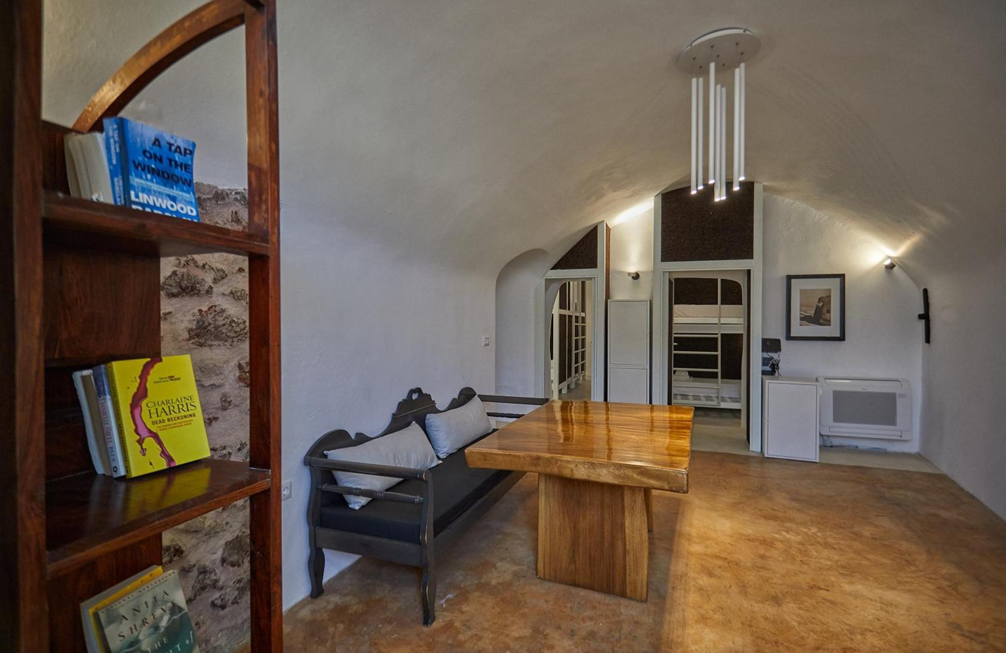 Hostel 16 Oia Zewnętrze zdjęcie