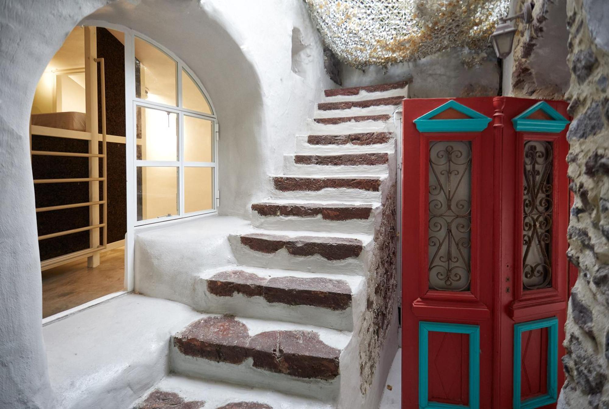 Hostel 16 Oia Zewnętrze zdjęcie