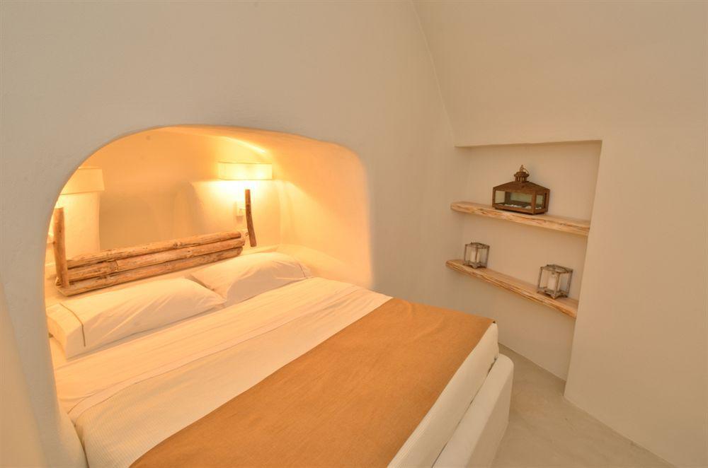 Hostel 16 Oia Zewnętrze zdjęcie